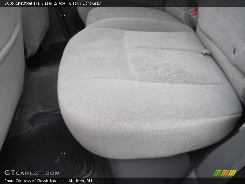 Black / Light Gray 2005 Chevrolet TrailBlazer LS 4x4