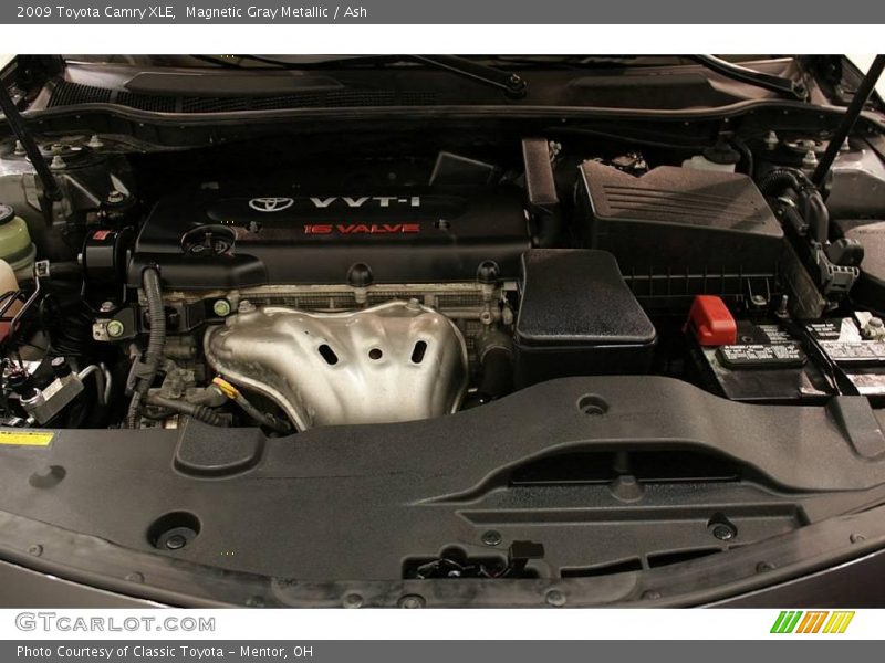 Magnetic Gray Metallic / Ash 2009 Toyota Camry XLE