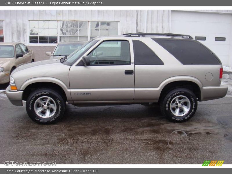 Light Pewter Metallic / Graphite 2002 Chevrolet Blazer LS