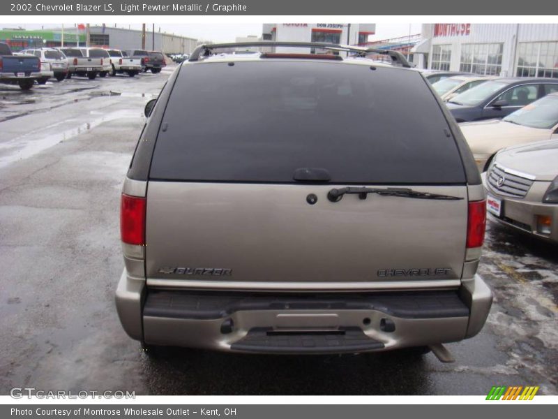 Light Pewter Metallic / Graphite 2002 Chevrolet Blazer LS