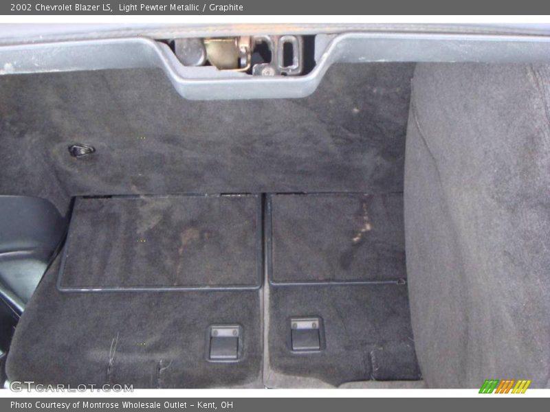 Light Pewter Metallic / Graphite 2002 Chevrolet Blazer LS