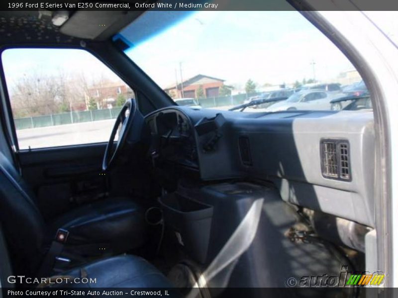 Oxford White / Medium Gray 1996 Ford E Series Van E250 Commercial