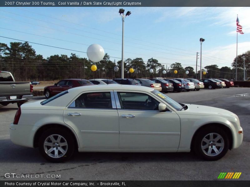 Cool Vanilla / Dark Slate Gray/Light Graystone 2007 Chrysler 300 Touring