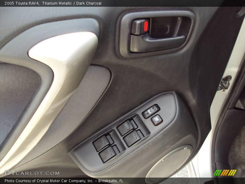 Titanium Metallic / Dark Charcoal 2005 Toyota RAV4