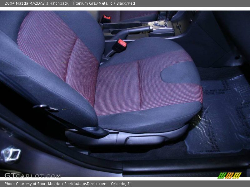 Titanium Gray Metallic / Black/Red 2004 Mazda MAZDA3 s Hatchback
