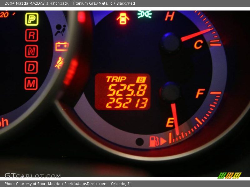 Titanium Gray Metallic / Black/Red 2004 Mazda MAZDA3 s Hatchback