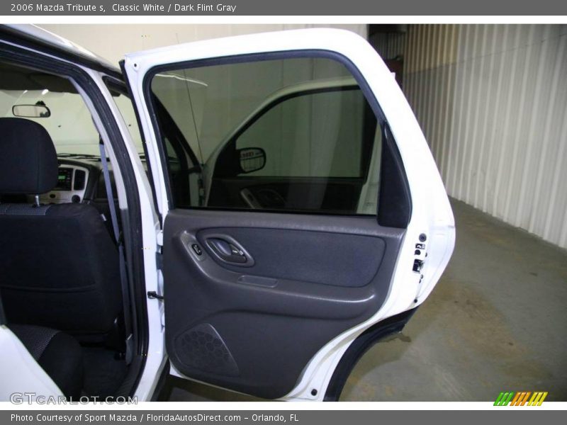 Classic White / Dark Flint Gray 2006 Mazda Tribute s