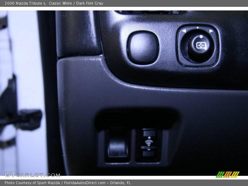 Classic White / Dark Flint Gray 2006 Mazda Tribute s
