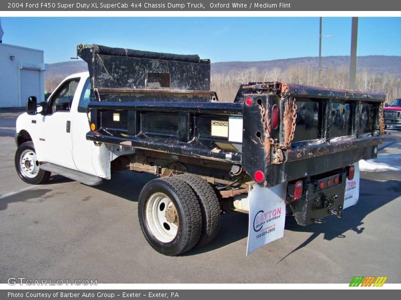 Oxford White / Medium Flint 2004 Ford F450 Super Duty XL SuperCab 4x4 Chassis Dump Truck