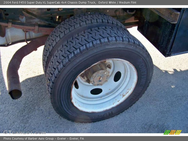Oxford White / Medium Flint 2004 Ford F450 Super Duty XL SuperCab 4x4 Chassis Dump Truck