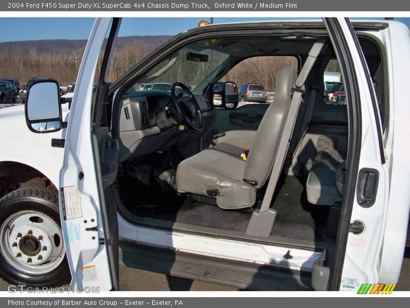 Oxford White / Medium Flint 2004 Ford F450 Super Duty XL SuperCab 4x4 Chassis Dump Truck