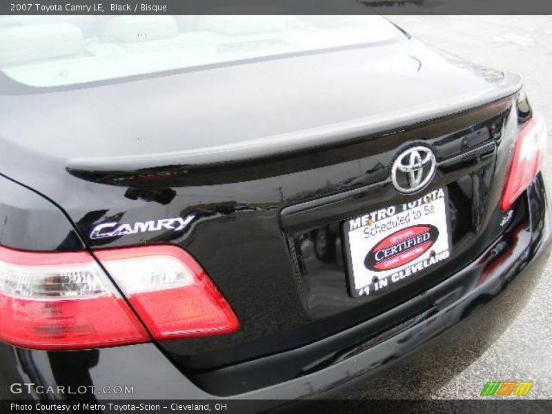 Black / Bisque 2007 Toyota Camry LE
