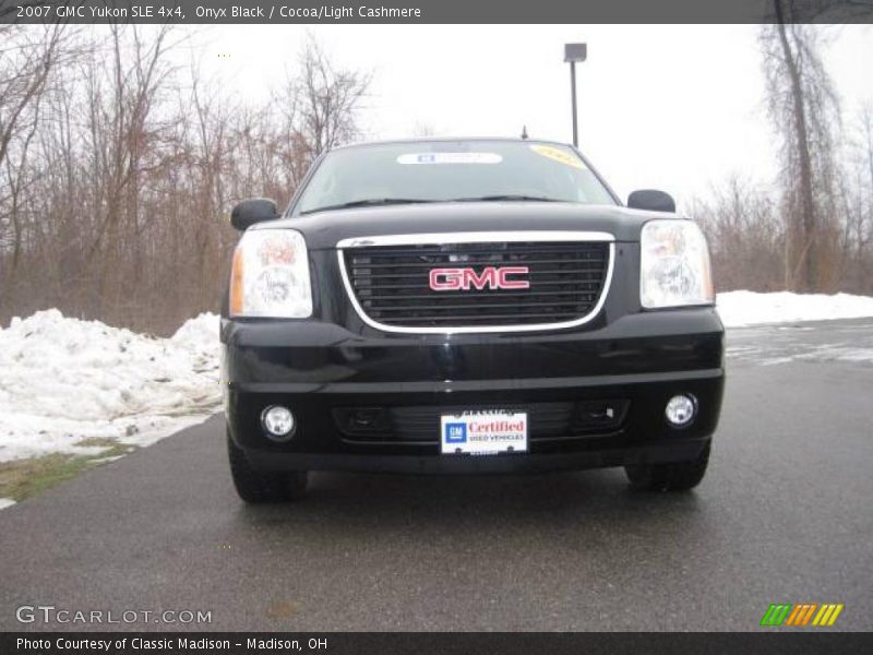 Onyx Black / Cocoa/Light Cashmere 2007 GMC Yukon SLE 4x4