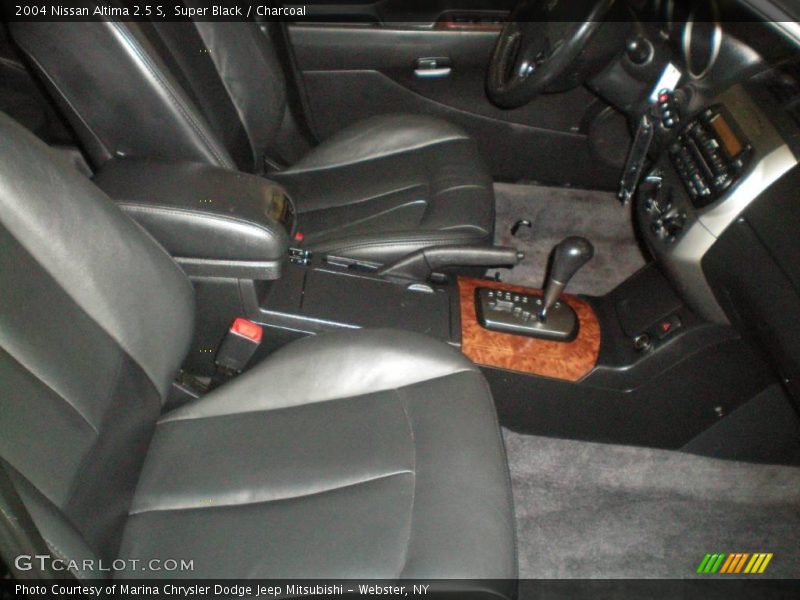 Super Black / Charcoal 2004 Nissan Altima 2.5 S