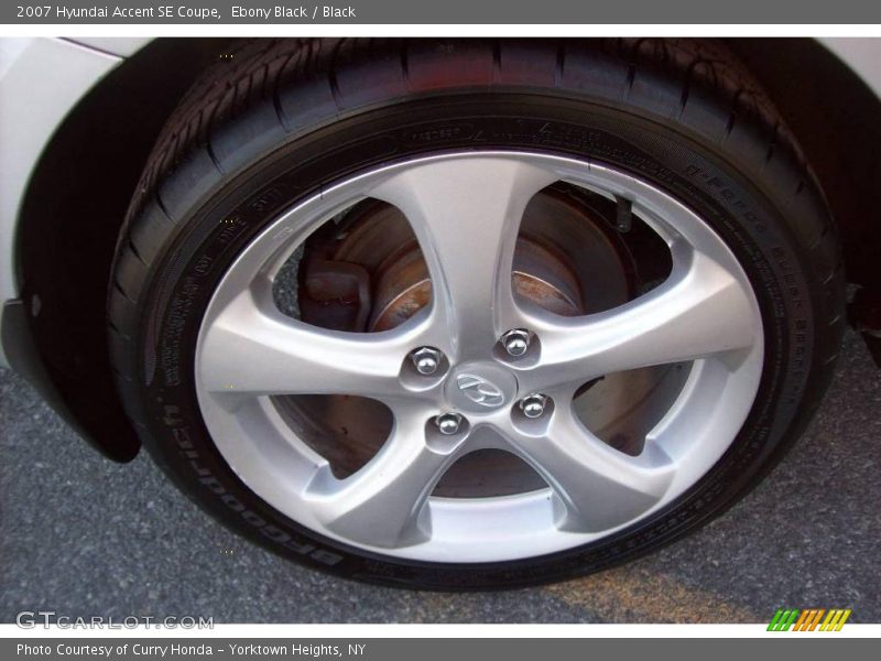 Ebony Black / Black 2007 Hyundai Accent SE Coupe