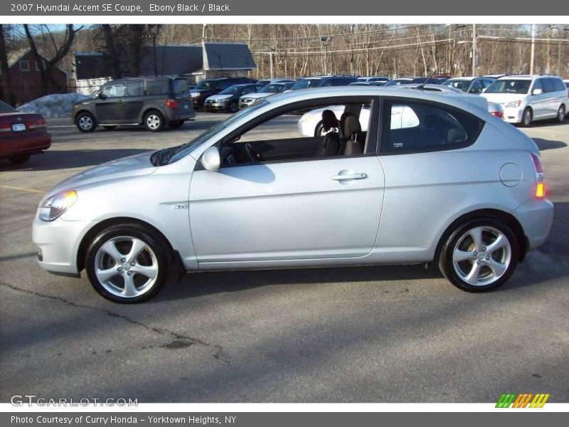 Ebony Black / Black 2007 Hyundai Accent SE Coupe