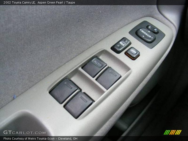 Aspen Green Pearl / Taupe 2002 Toyota Camry LE