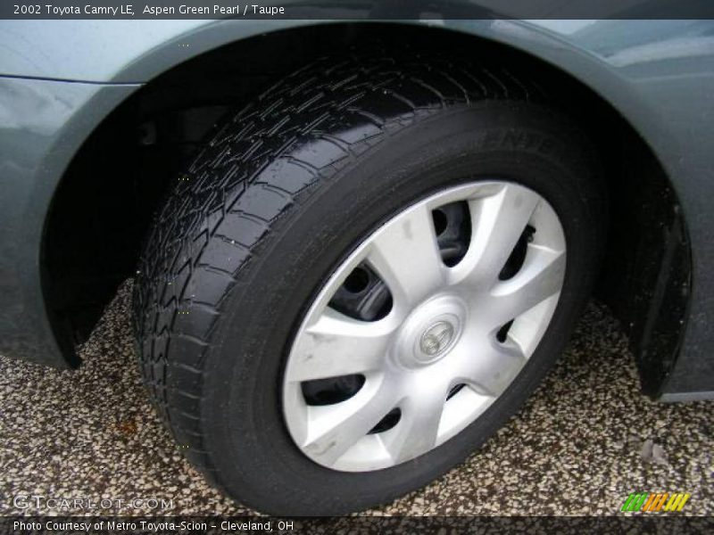Aspen Green Pearl / Taupe 2002 Toyota Camry LE