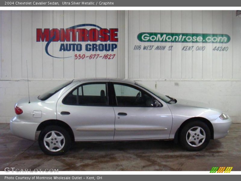 Ultra Silver Metallic / Graphite 2004 Chevrolet Cavalier Sedan