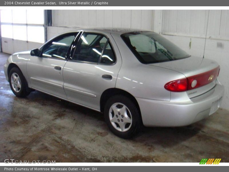 Ultra Silver Metallic / Graphite 2004 Chevrolet Cavalier Sedan