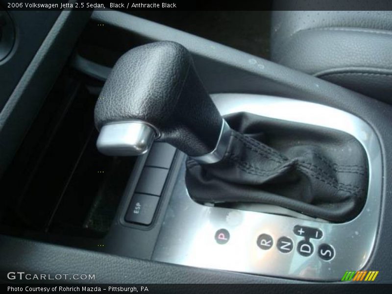 Black / Anthracite Black 2006 Volkswagen Jetta 2.5 Sedan