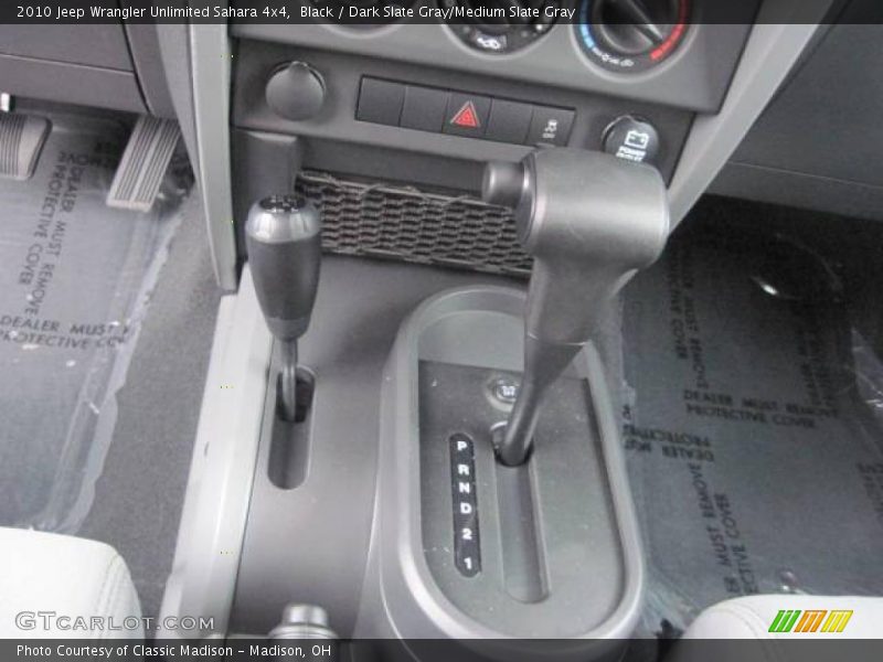 Black / Dark Slate Gray/Medium Slate Gray 2010 Jeep Wrangler Unlimited Sahara 4x4