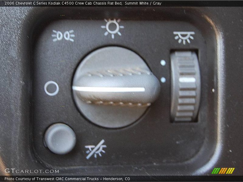 Summit White / Gray 2006 Chevrolet C Series Kodiak C4500 Crew Cab Chassis Flat Bed