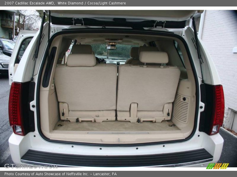 White Diamond / Cocoa/Light Cashmere 2007 Cadillac Escalade AWD