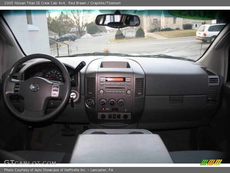 Red Brawn / Graphite/Titanium 2005 Nissan Titan SE Crew Cab 4x4