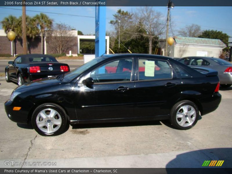 Pitch Black / Charcoal/Red 2006 Ford Focus ZX4 ST Sedan