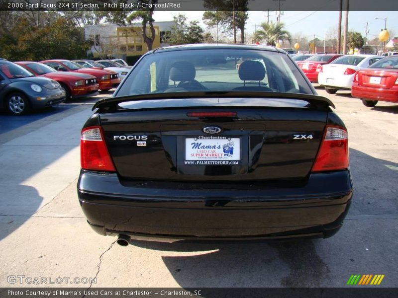 Pitch Black / Charcoal/Red 2006 Ford Focus ZX4 ST Sedan