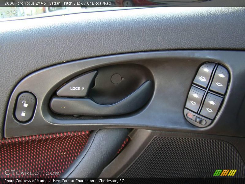 Pitch Black / Charcoal/Red 2006 Ford Focus ZX4 ST Sedan