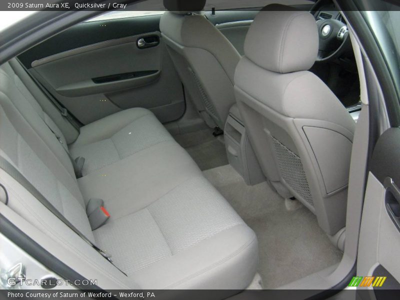 Quicksilver / Gray 2009 Saturn Aura XE
