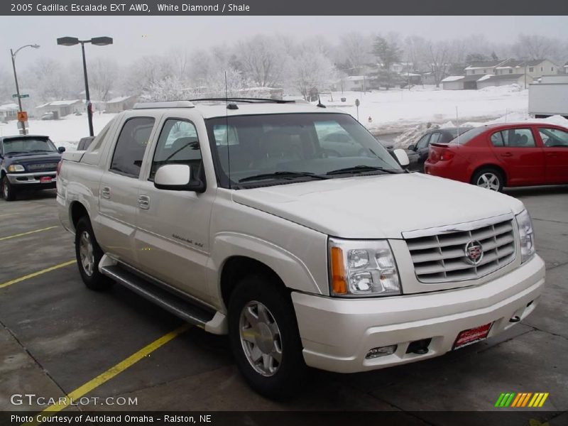 White Diamond / Shale 2005 Cadillac Escalade EXT AWD