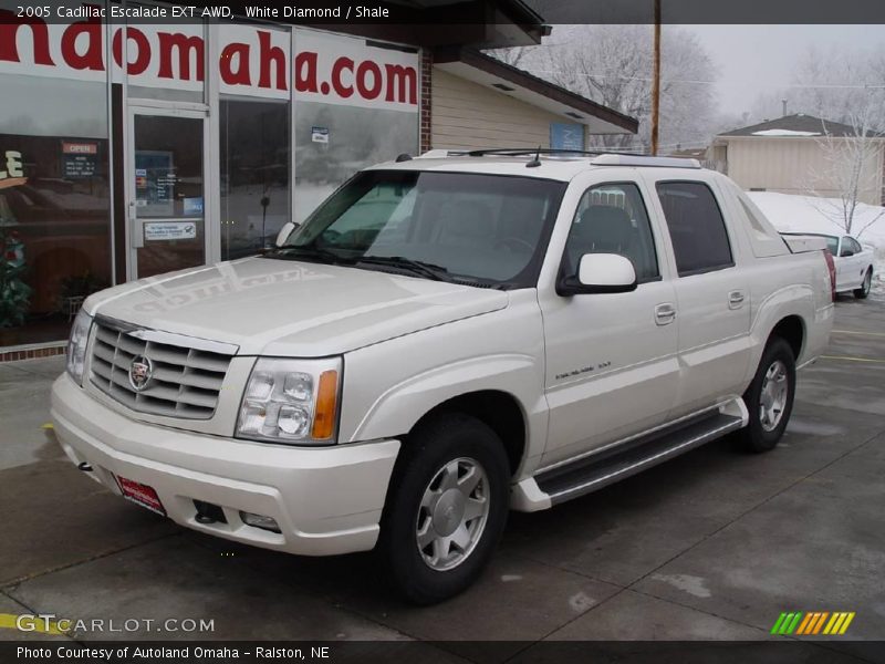 White Diamond / Shale 2005 Cadillac Escalade EXT AWD