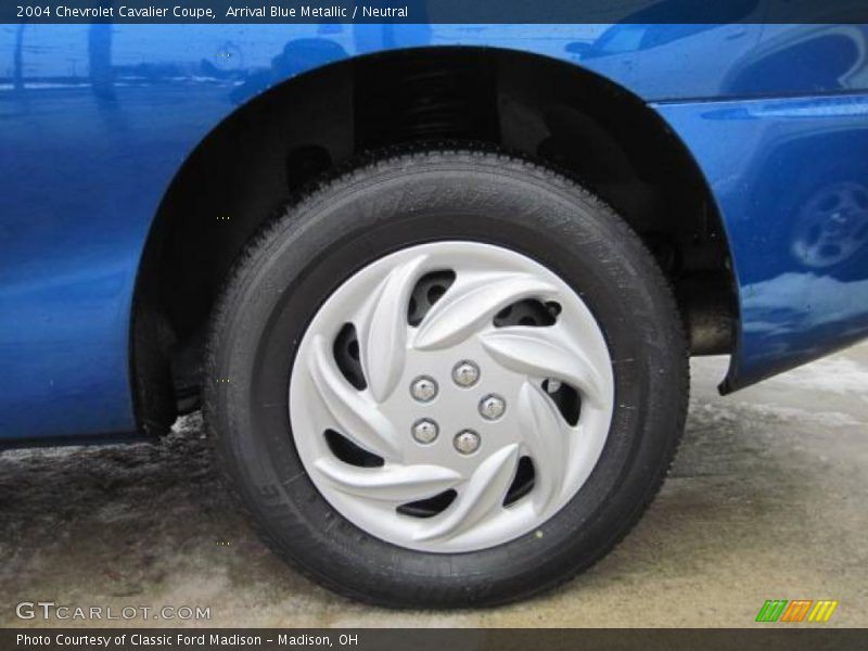 Arrival Blue Metallic / Neutral 2004 Chevrolet Cavalier Coupe