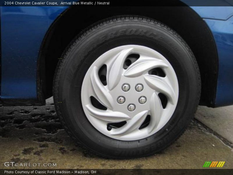 Arrival Blue Metallic / Neutral 2004 Chevrolet Cavalier Coupe