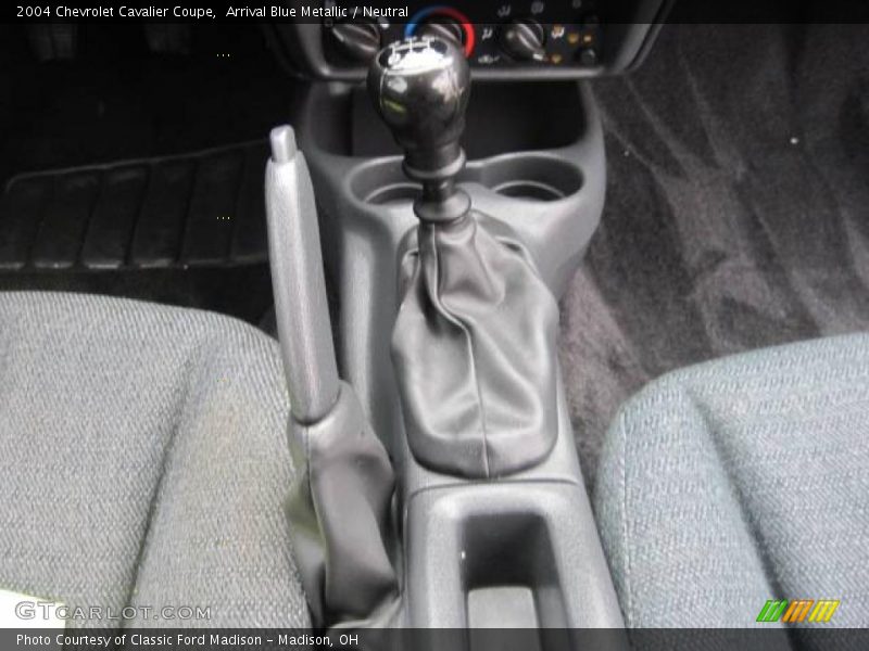 Arrival Blue Metallic / Neutral 2004 Chevrolet Cavalier Coupe