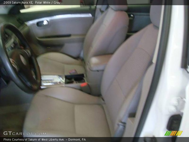 Polar White / Gray 2009 Saturn Aura XE
