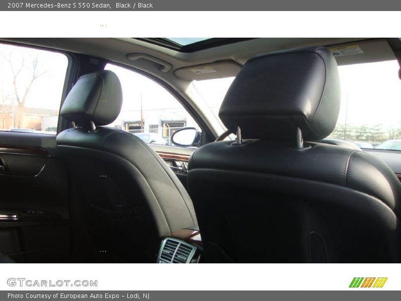 Black / Black 2007 Mercedes-Benz S 550 Sedan