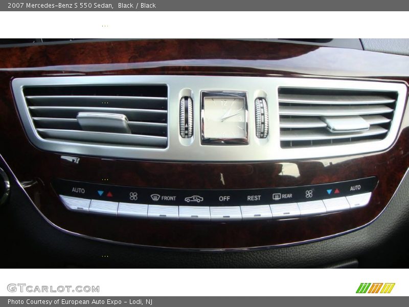 Black / Black 2007 Mercedes-Benz S 550 Sedan