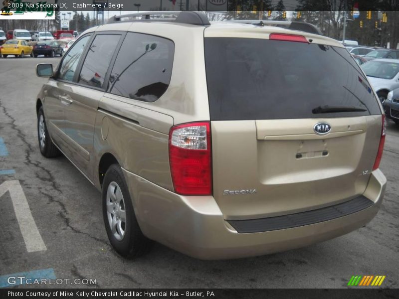 Cashmere / Beige 2009 Kia Sedona LX