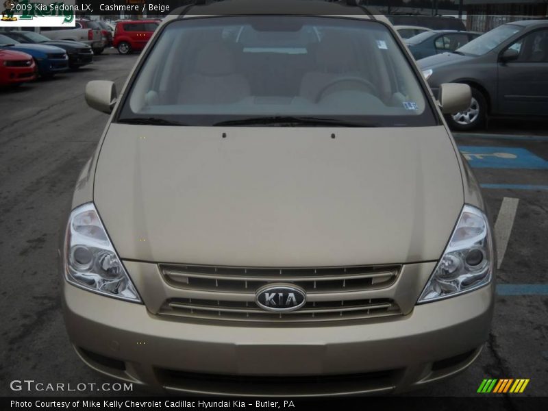 Cashmere / Beige 2009 Kia Sedona LX