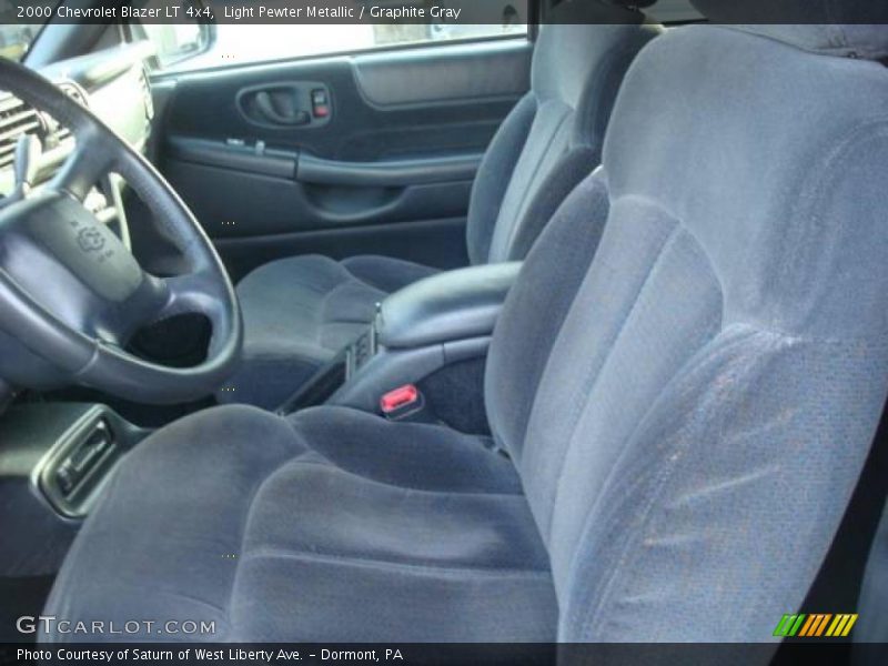 Light Pewter Metallic / Graphite Gray 2000 Chevrolet Blazer LT 4x4