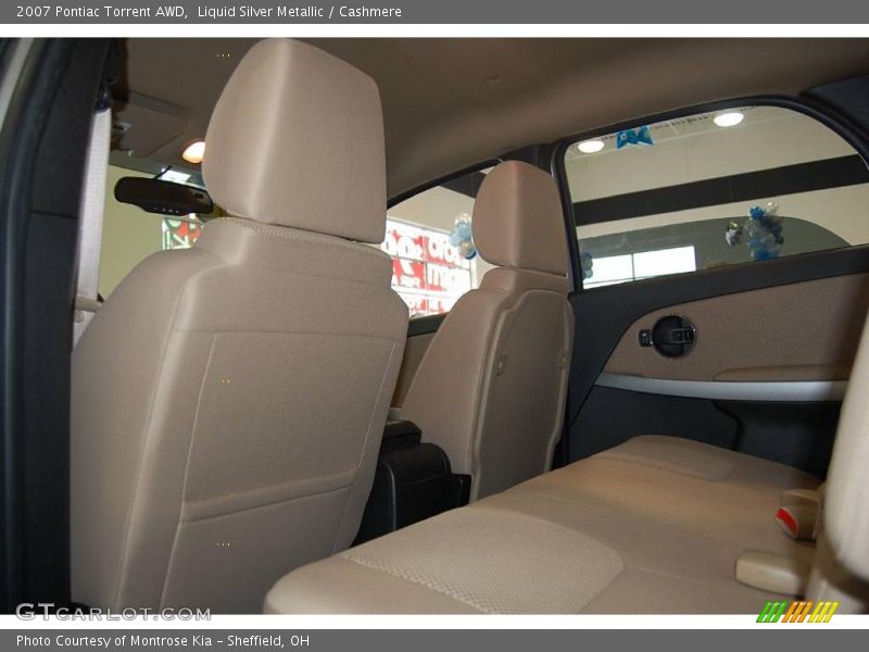 Liquid Silver Metallic / Cashmere 2007 Pontiac Torrent AWD