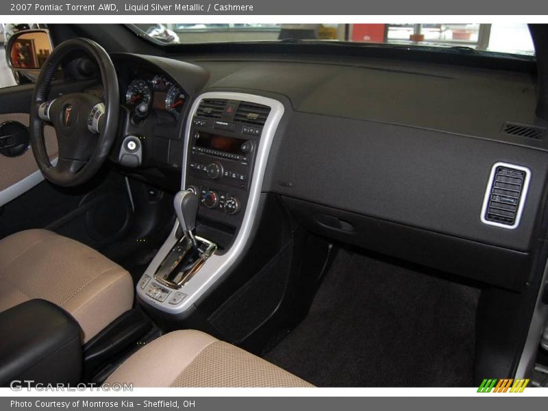 Liquid Silver Metallic / Cashmere 2007 Pontiac Torrent AWD