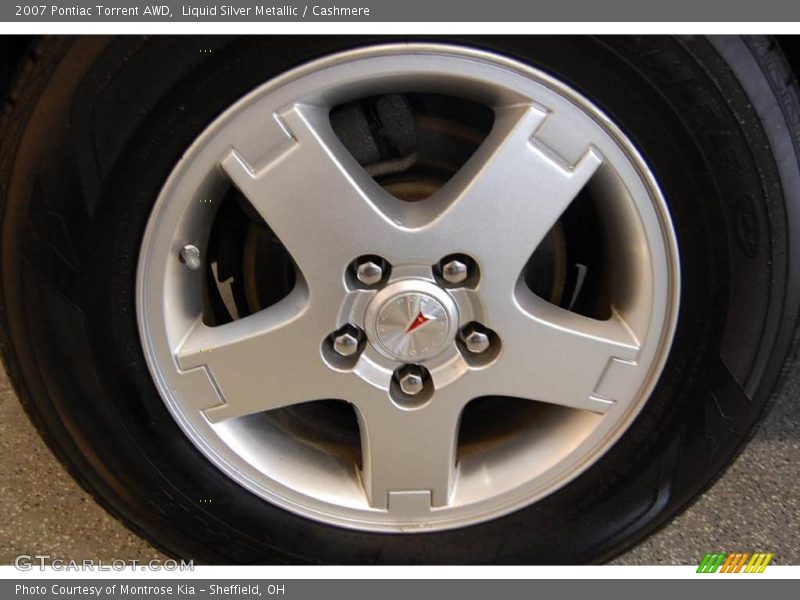Liquid Silver Metallic / Cashmere 2007 Pontiac Torrent AWD