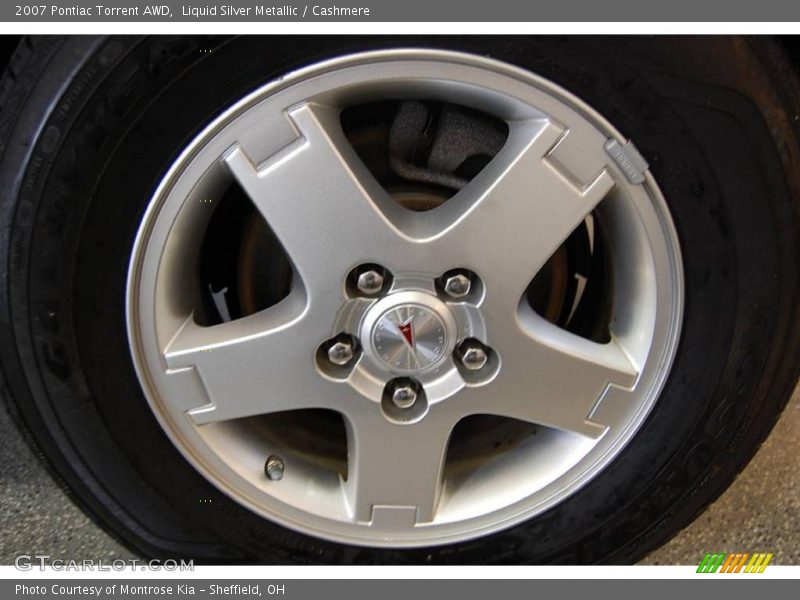Liquid Silver Metallic / Cashmere 2007 Pontiac Torrent AWD