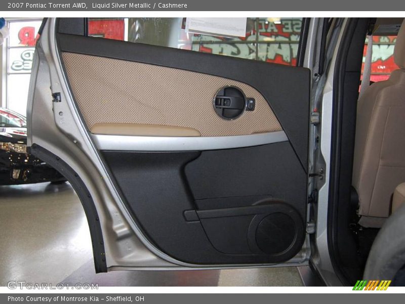 Liquid Silver Metallic / Cashmere 2007 Pontiac Torrent AWD