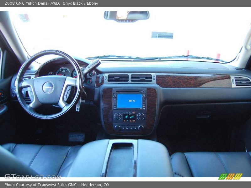 Onyx Black / Ebony 2008 GMC Yukon Denali AWD